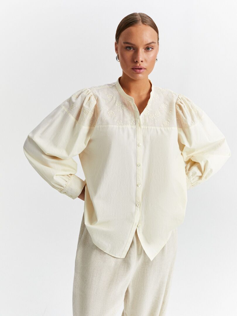 Блуза из хлопка с кокеткой (50) Lalis