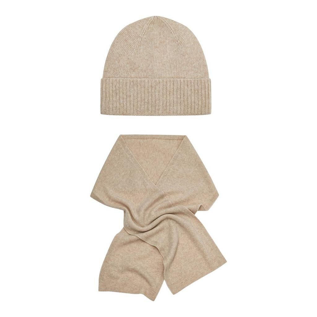 Комплект шапка и шарф из итальянской шерсти с кашемиром песочный цвет MYARI