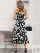 Атласное платье макси на бретелях Jolie Moi, черный с цветочным принтом