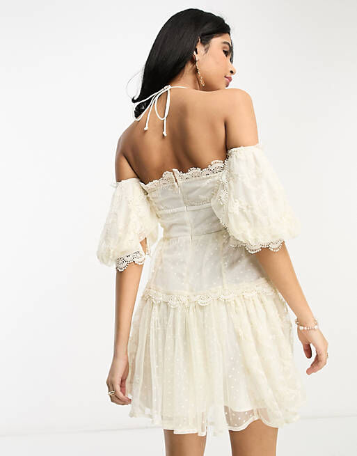 Платье мини с чашечками и вышивкой ASOS DESIGN 204247019 | IVORY фото 1