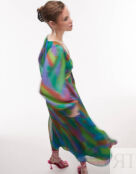 Платье миди с длинными рукавами и абстрактным принтом Topshop