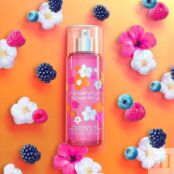 UNGARO Парфюмированный спрей для тела женский Radiant Petals Fragrance Mist